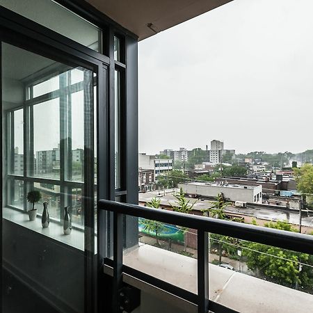 Life Suites - Fort York Central Condo 토론토 외부 사진